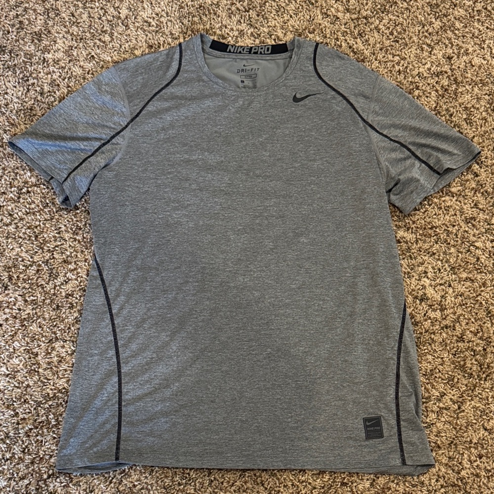 Men's Nike Pro Gray Dri-FIT Athletic Gym Short Sleeve Tee T-Shirt - Size Large